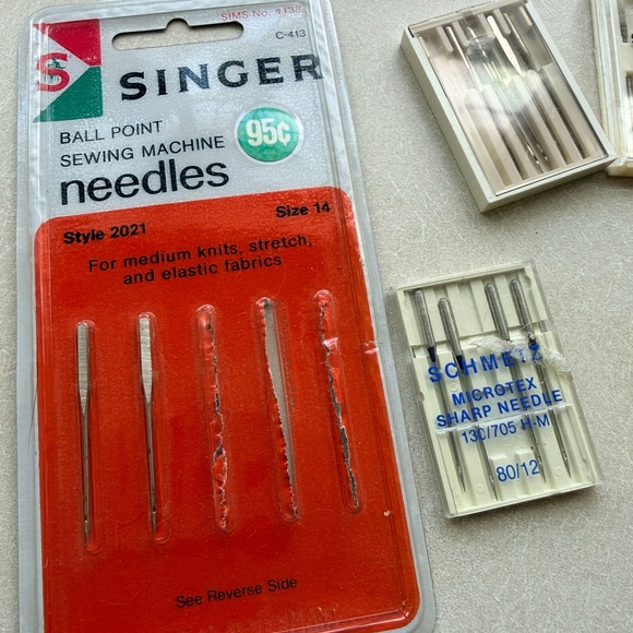 Singer Schmetz Vintage Sewing Machine Needles Lot Ball Point Microtex Sizes 9-18 - Picture 2 of 4